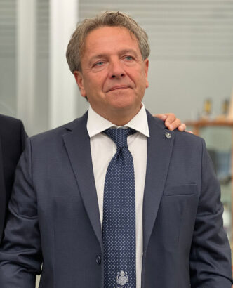 Emanuele Tondi Rappresenta L27U