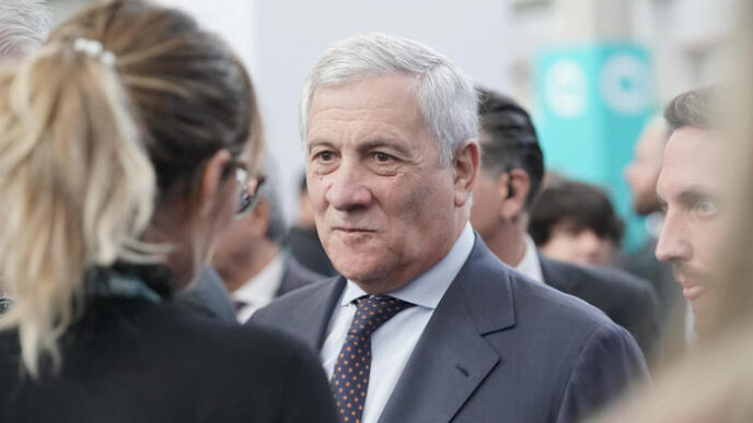 Forza Italia Punta Su Flavio T