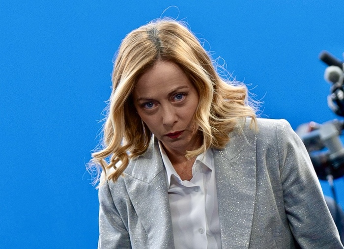 Giorgia Meloni Sfida I Pronost