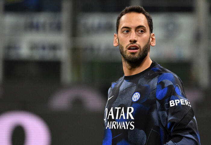 Hakan Calhanoglu3A Un Rigore Sb