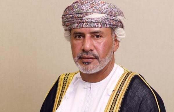 Il Sultanato Delle28099Oman Celebra