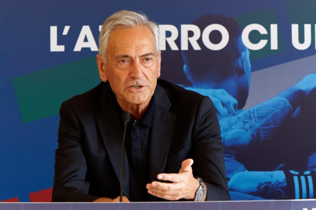 Il Calcio Al Servizio Della So