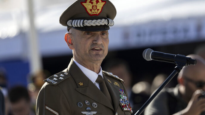 Il Generale Portolano3A Le Forz