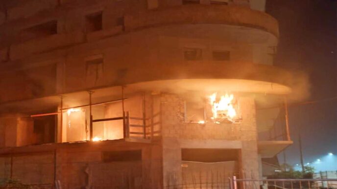 Incendio Devastante Ad Avezzan