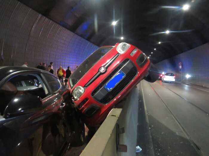 Incidente Nella Galleria Vitto