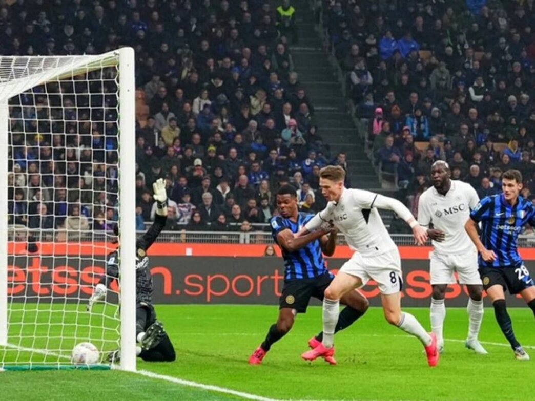 Inter E Napoli Si Dividono I P