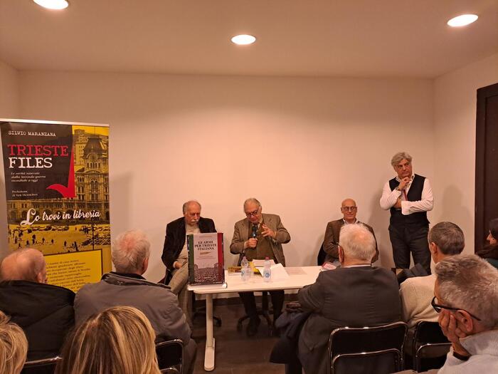 Le Armi Per Trieste Italiana3A