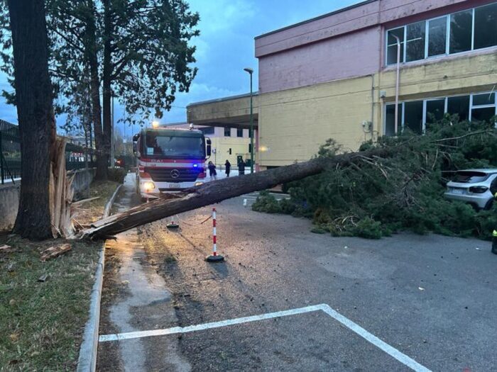 Maltempo In Provincia Di Avell