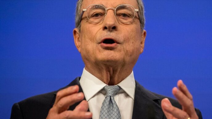 Mario Draghi Avverte L27Europa3A