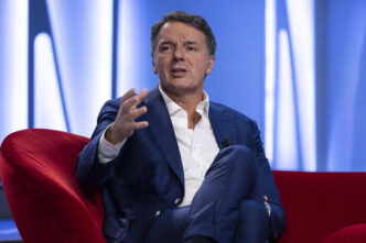 Matteo Renzi Annuncia Una Visi