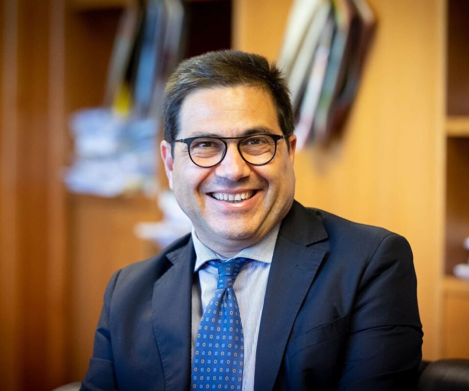 Medici E Infermieri In Piazza3A