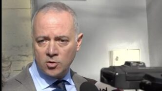 Minacce All27Avvocato Di Un Gio