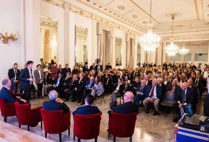 Napoli Celebra Le Eccellenze L