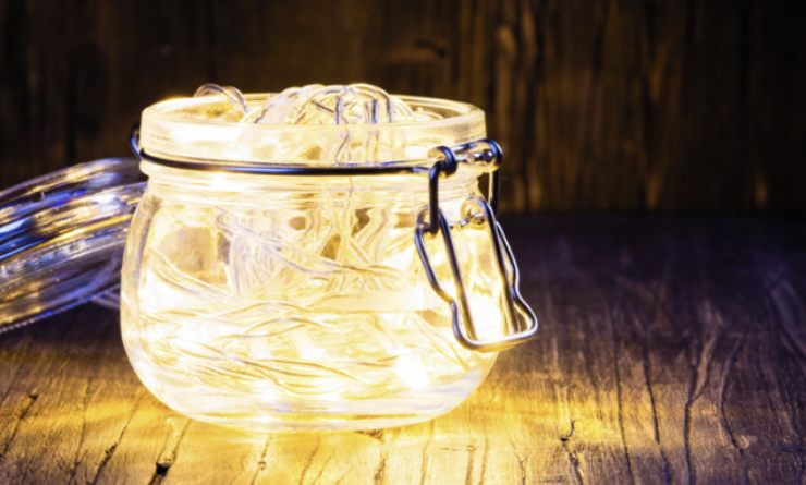 Vecchi Barattoli Che Occupano La Credenza? Non Gettarli, Con Queste Idee Creative Diventano Regali Perfetti 5 Ottima Idea Per Riutilizzo Dei Barattoli Con Lucie Interne