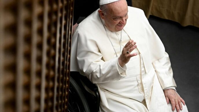 Papa Francesco Esorta I Giovan