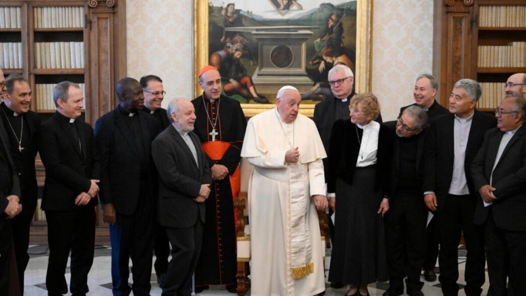 Papa Francesco Insiste Sulla F