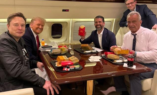 Pranzo Tra I Giganti3A Trump2C M