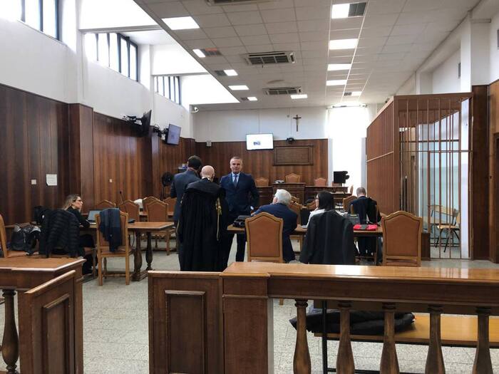 Processo Per Violenza Sessuale