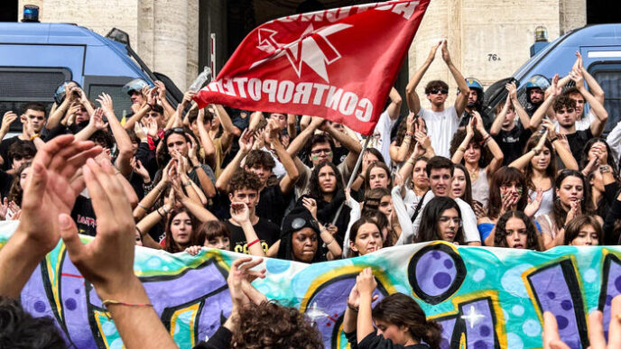 Protesta Studentesca A Genova