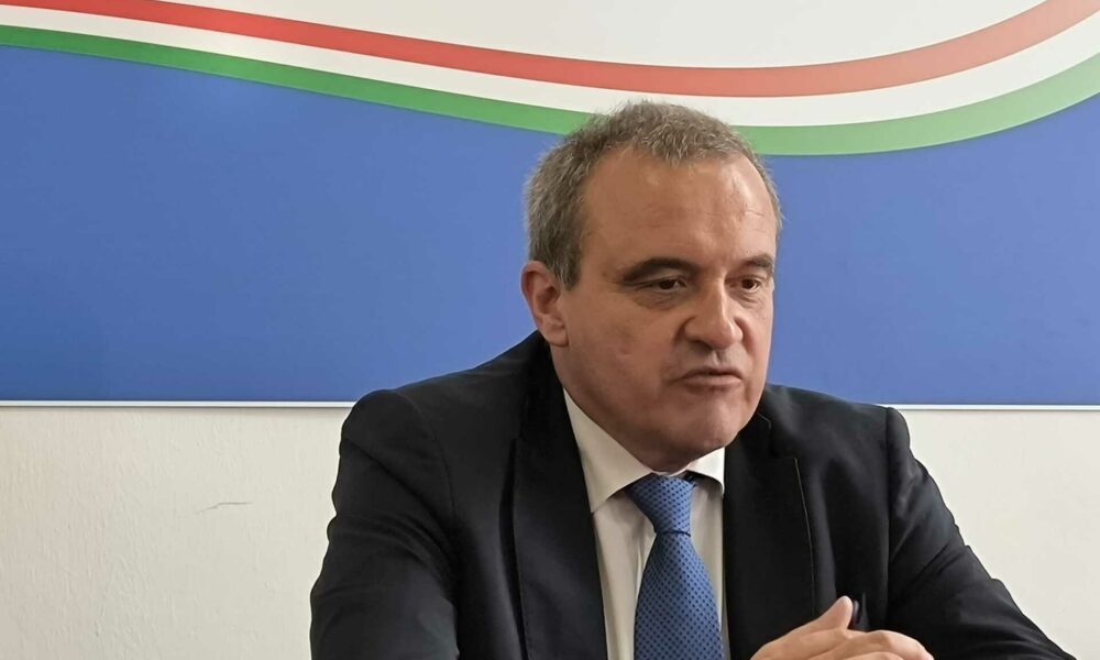 Provvedimenti Di Allontanament