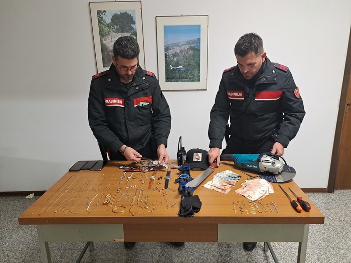 Quattro Albanesi Arrestati A P