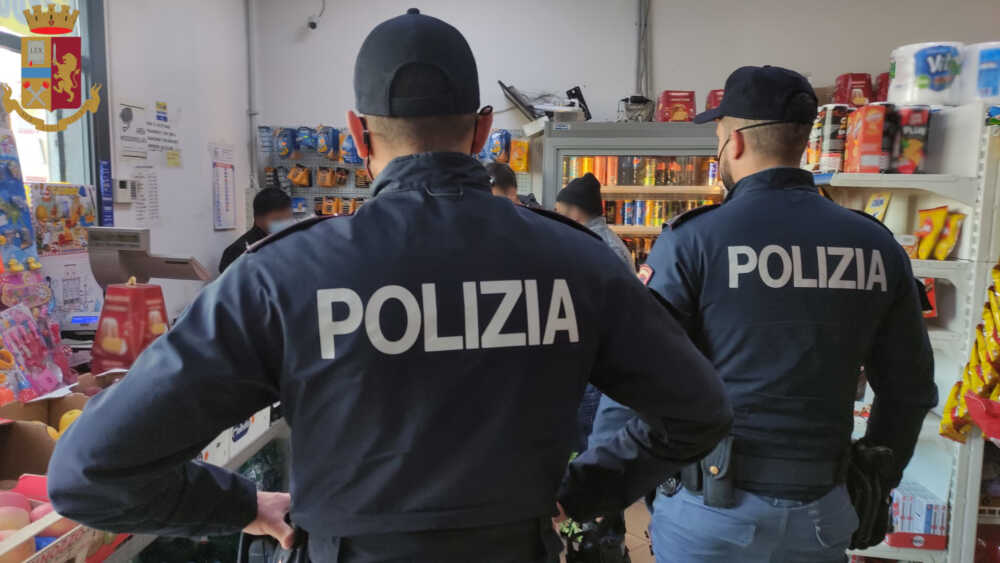 Rapina In Mini Market A Roma3A