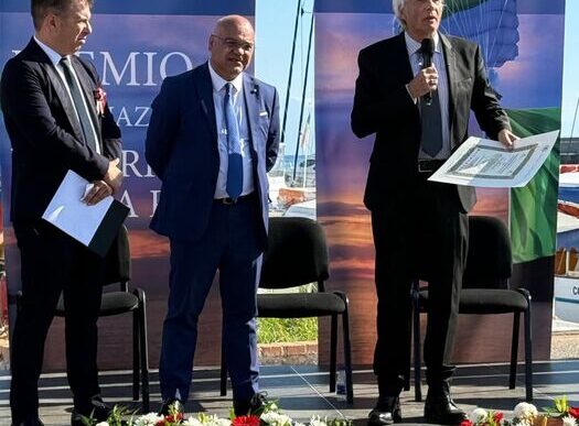 Riconoscimenti Per La Pace A M