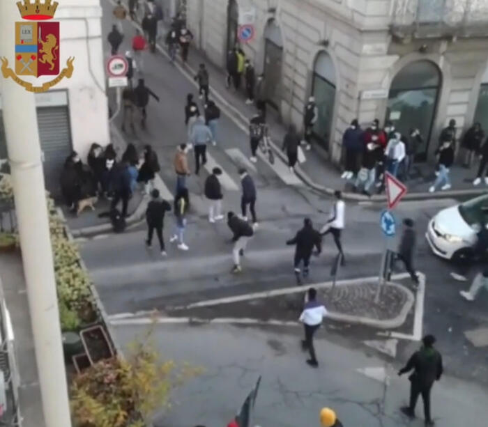 Rissa In Piazza Repubblica A V