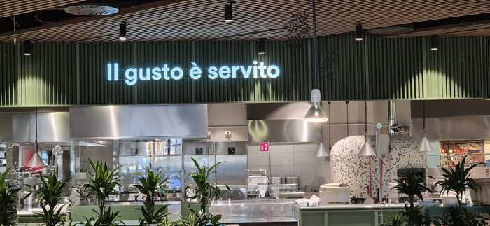 Ristc3B2 Di Iper La Grande I3A Nuo