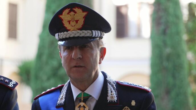 Salvatore Luongo Nuovo Comanda