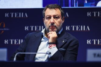 Salvini Compiaciuto Per Il Res