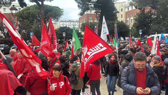 Sciopero Generale In Abruzzo3A