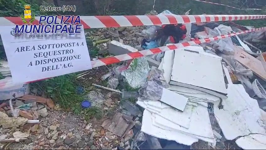Scoperta Una Discarica Abusiva