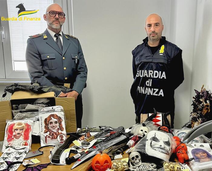 Sequestro Di Giocattoli Contra