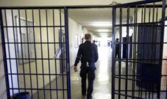 Sequestro Di Un Coltello E Un