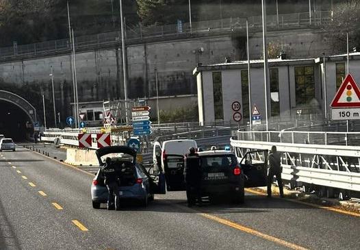 Sparatoria Nei Pressi Di Bella