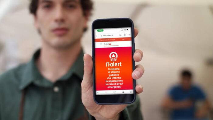 Test Di Allerta Pubblica In Em
