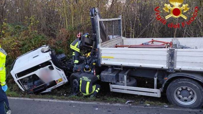 Tragico Incidente Stradale A B 2