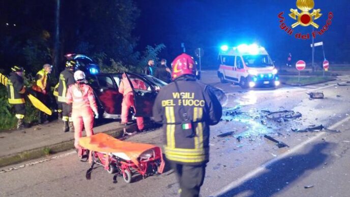 Tragico Incidente Stradale A B