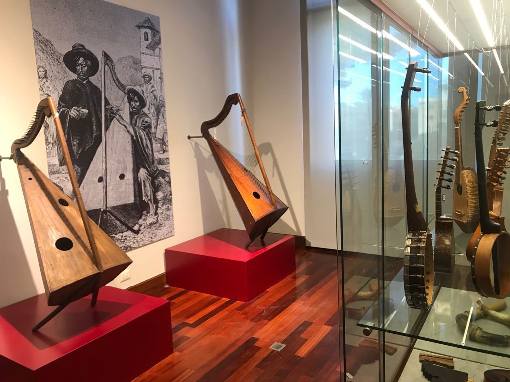 Un Violino Di Vetro3A Un Evento