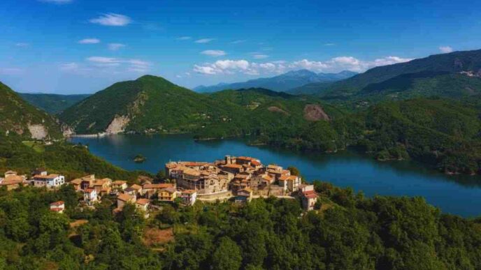 Borghi Nell'Alto Lazio Da Visitare