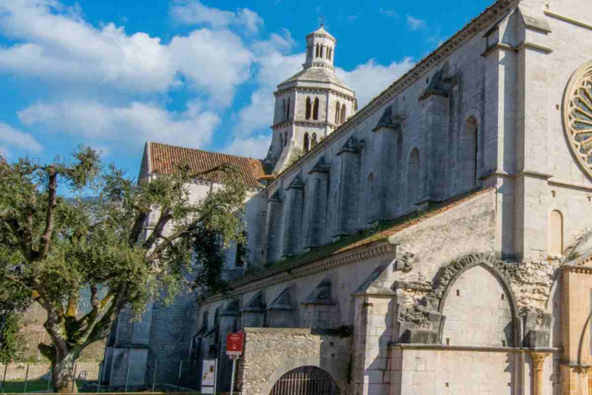 Un Itinerario Con 3 Tappe Incredibili, Una Più Bella Dell'Altra: Come Scoprire Le Meraviglie Del Lazio 5 Abbazia Di Fossanova Imperdibile Per Chi Visita Il Lazio