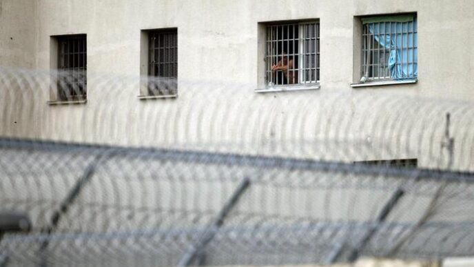 Aggressioni In Carcere3A Medico