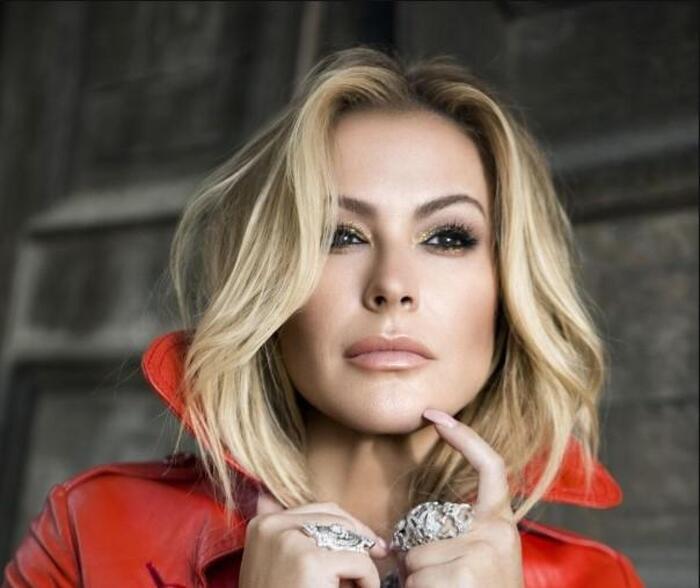 Anastacia Porta La Sua Musica