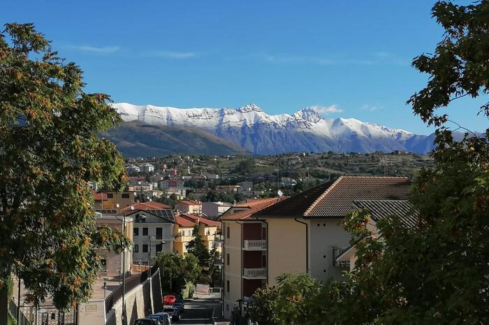 Aperitivo Con La Lingua Dei Se