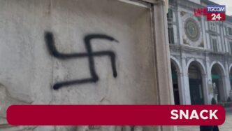 Apparizione Di Svastiche A Bre