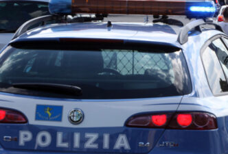 Arrestate Un Uomo Con 16 Chili