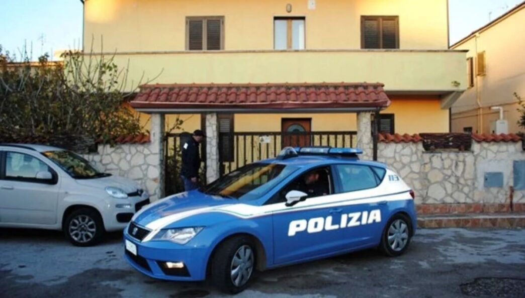 Arresto Di Un Napoletano Per E