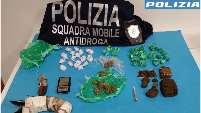 Arresto Di Un Giovane Ad Ancon