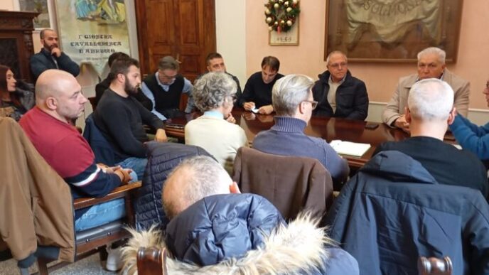 Assemblea Pubblica A Sulmona3A